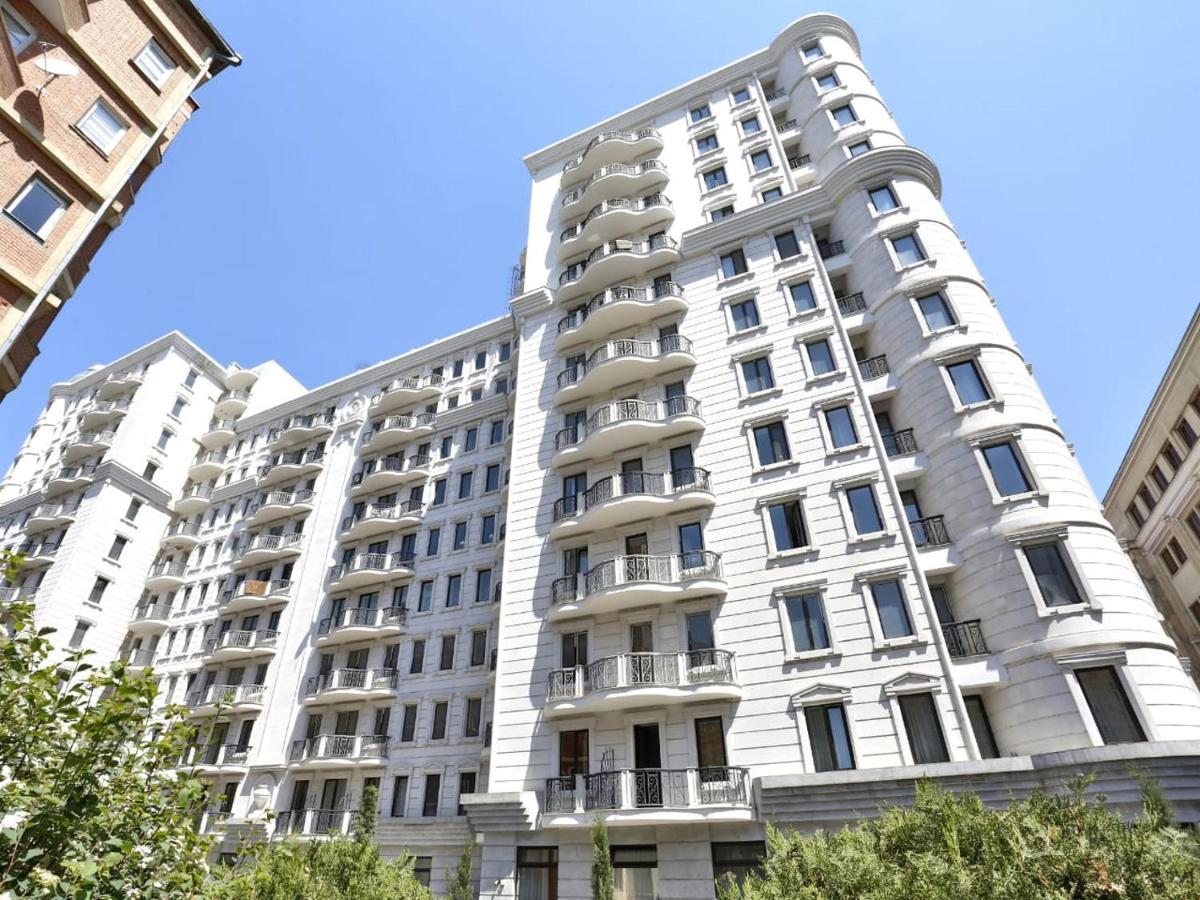 Central Cozy 3Bd-2Bath Apartment 트빌리시 외부 사진