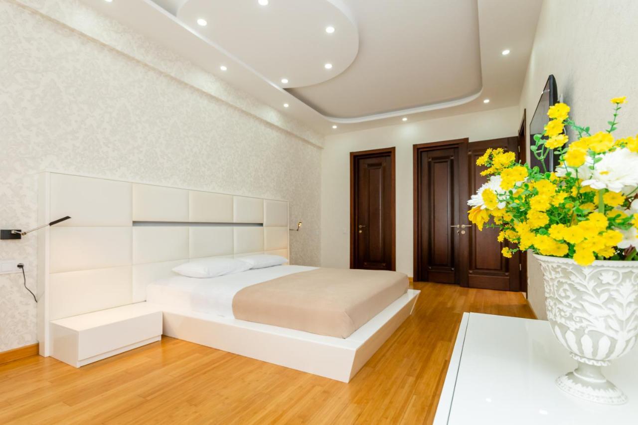 Central Cozy 3Bd-2Bath Apartment 트빌리시 외부 사진