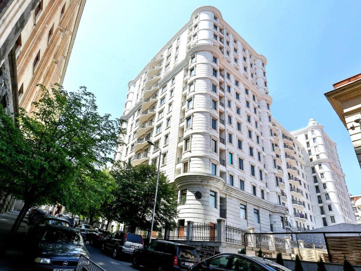 Central Cozy 3Bd-2Bath Apartment 트빌리시 외부 사진